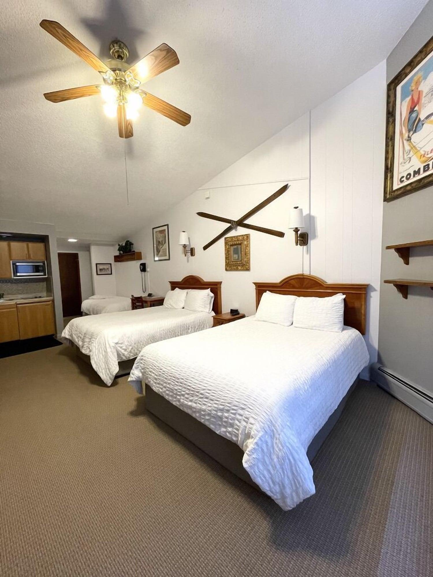 Tyrolean Lodge Aspen Extérieur photo