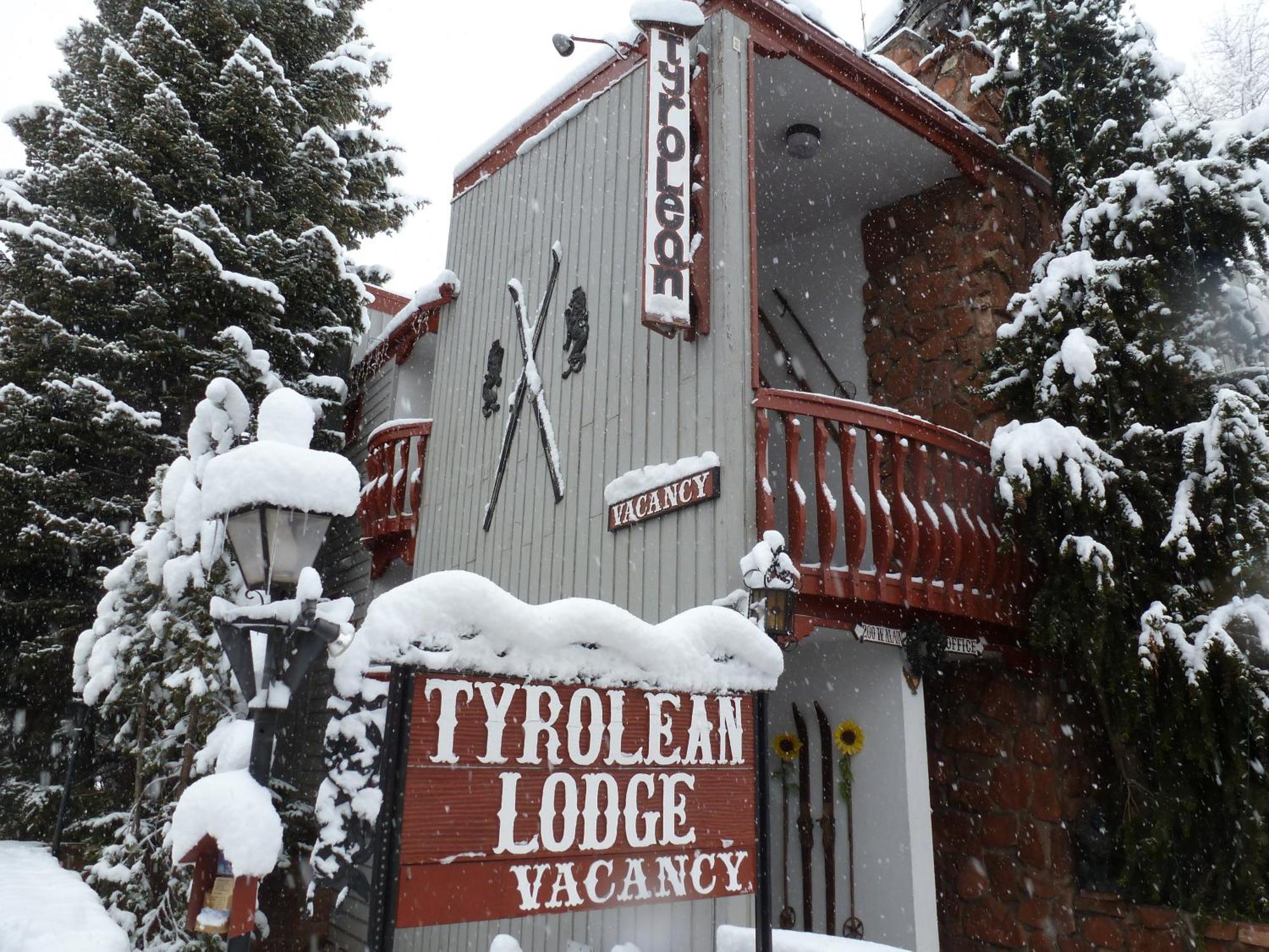 Tyrolean Lodge Aspen Extérieur photo