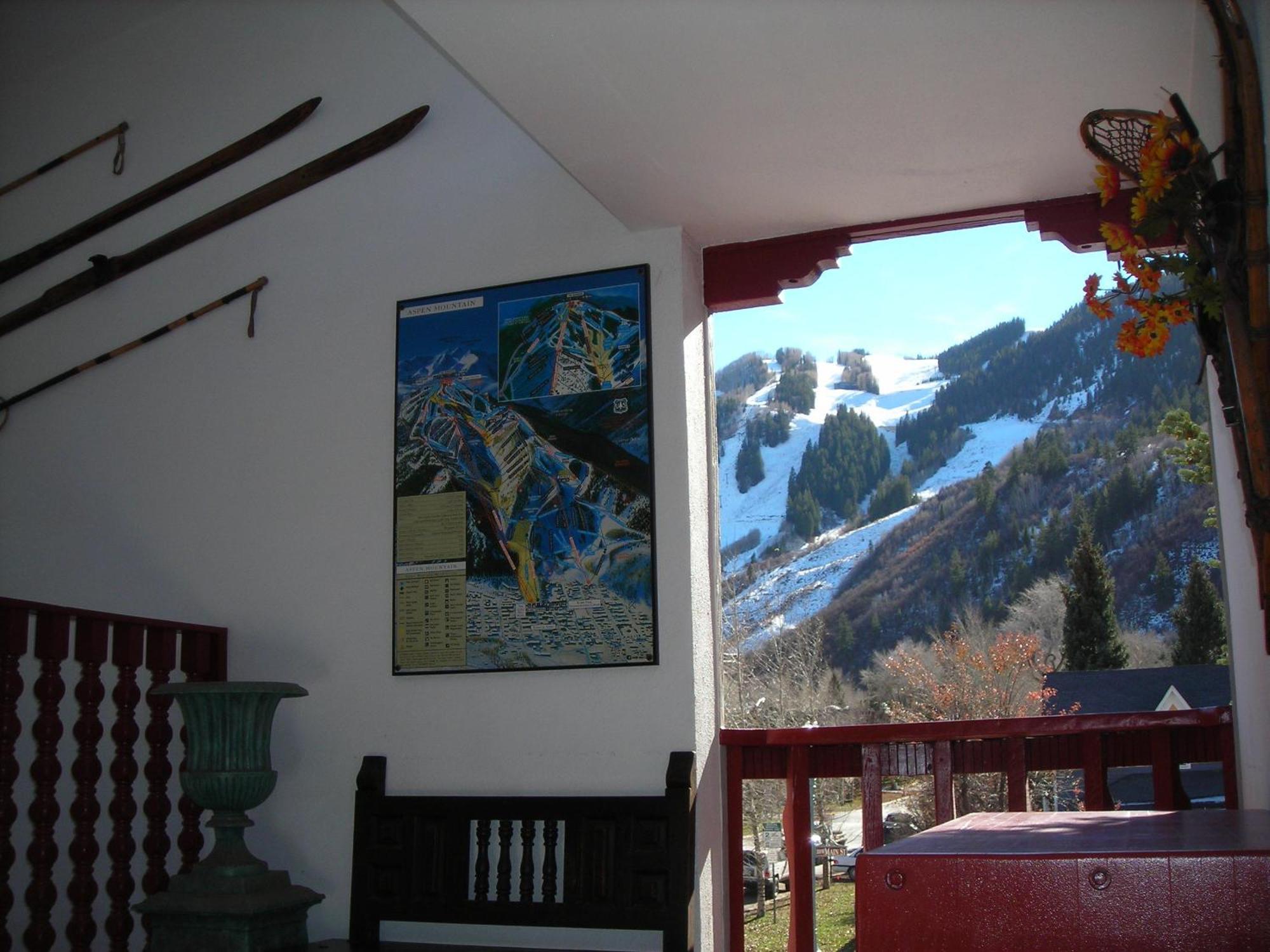 Tyrolean Lodge Aspen Extérieur photo