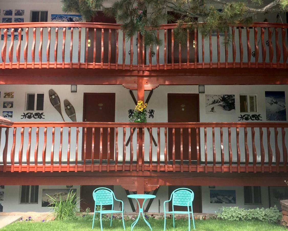 Tyrolean Lodge Aspen Extérieur photo